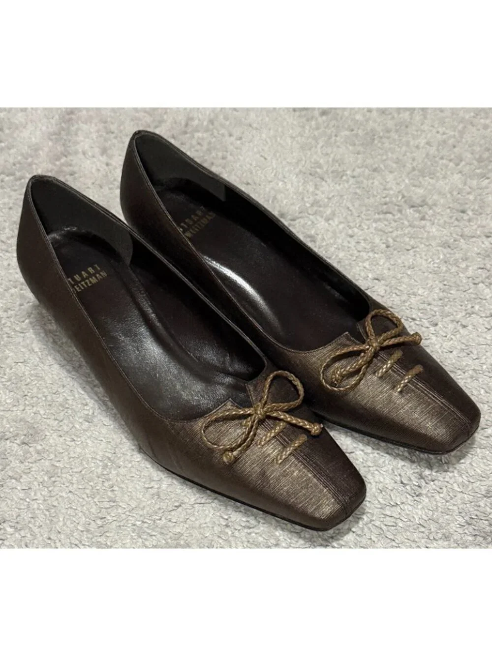 Stuart Weitzman Dark Brown Leather Square-Toe Kitten Heel Pumps 7.5M Bow Accent